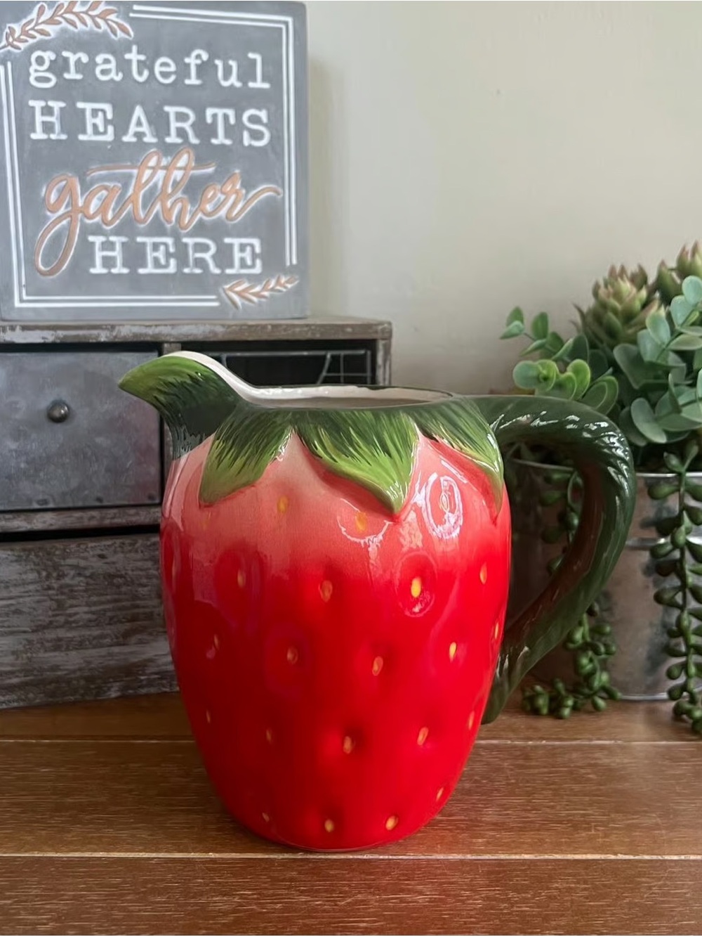 New Ceramic Farmhouse Strawberry Pitcher